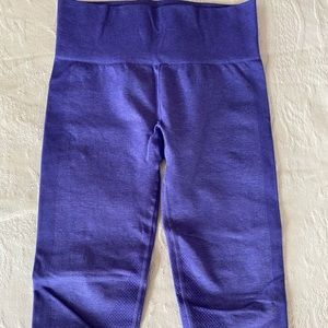 Lululemon Ebb to Street Crop Size 6